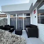 Puerto Rico Apartment, Newly Renovated, Centre Of Puerto Rico, 3 Bedrooms * Porto Rico